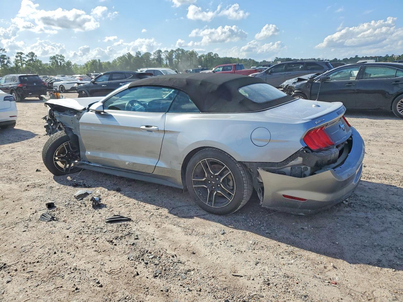 2022 Ford Mustang - Image 2