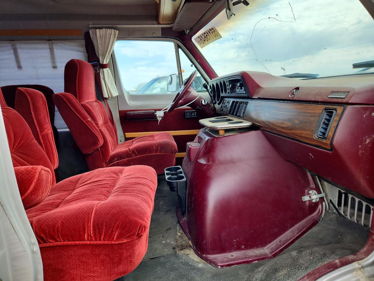 1989 Dodge Ram Van B250 - Фото 5