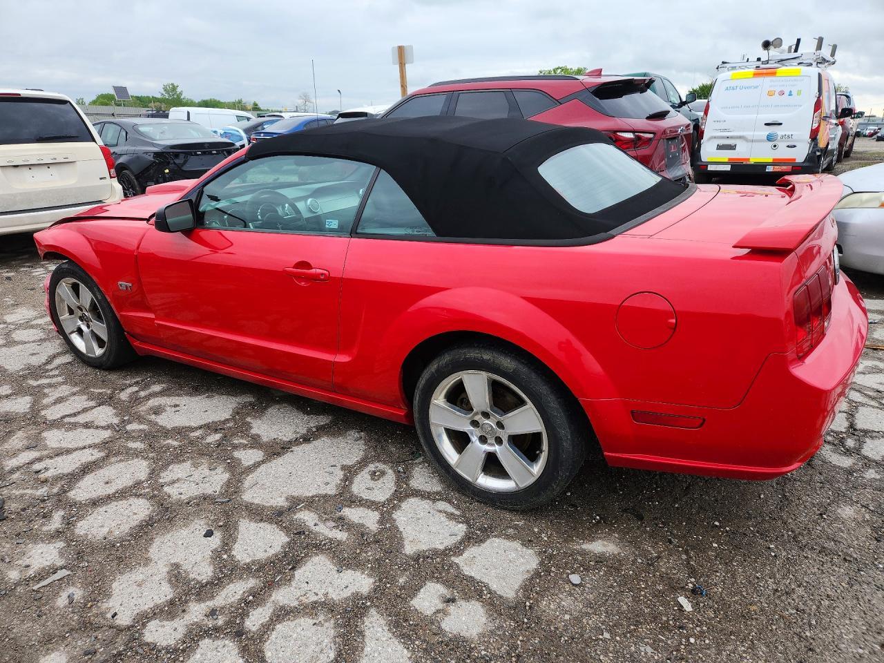 2007 Ford Mustang Gt - Фото 2