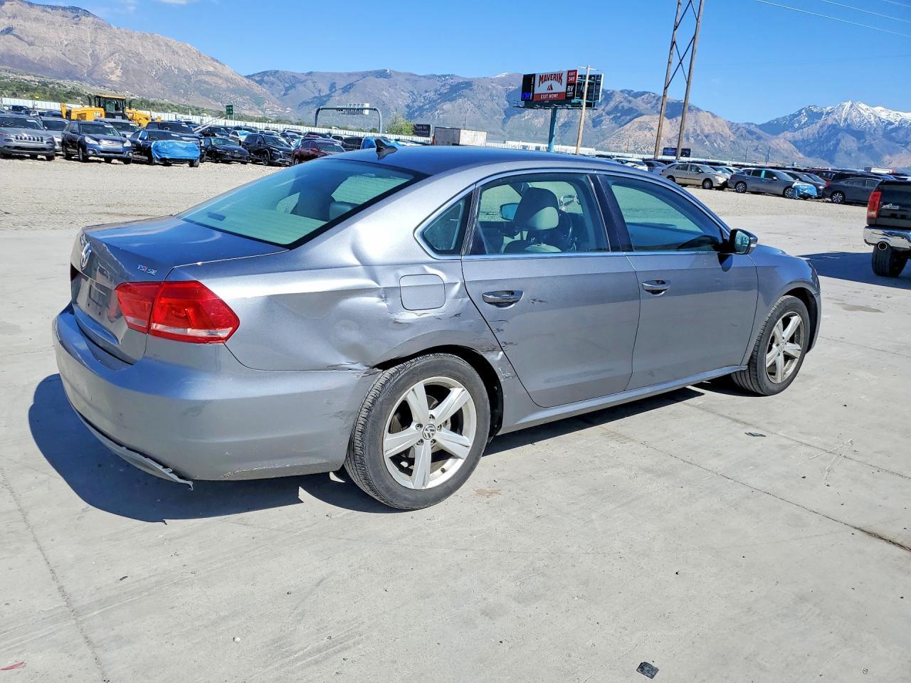2014 Volkswagen Passat Se - Фото 3