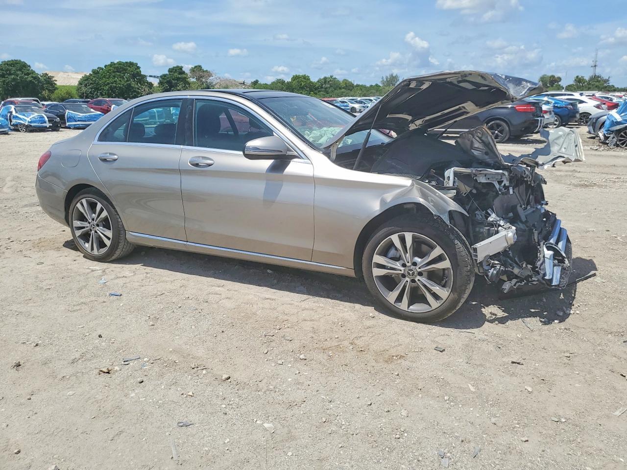 2019 Mercedes-Benz C 300 4Matic - Image 4