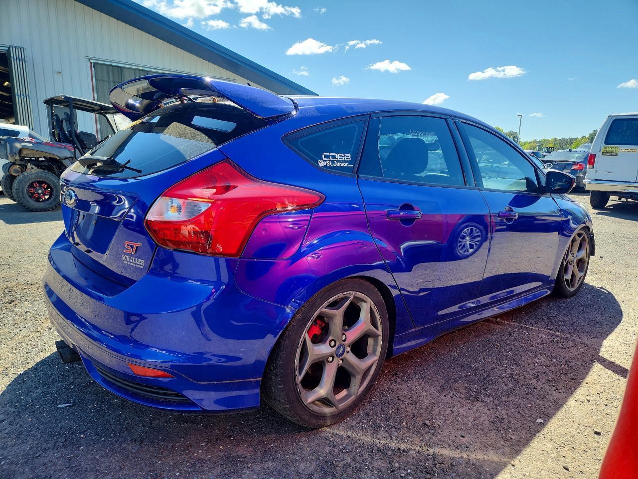 2014 Ford Focus St - Фото 3