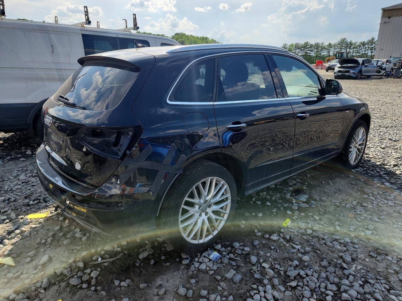 2017 Audi Q5 Premium Plus - Image 3