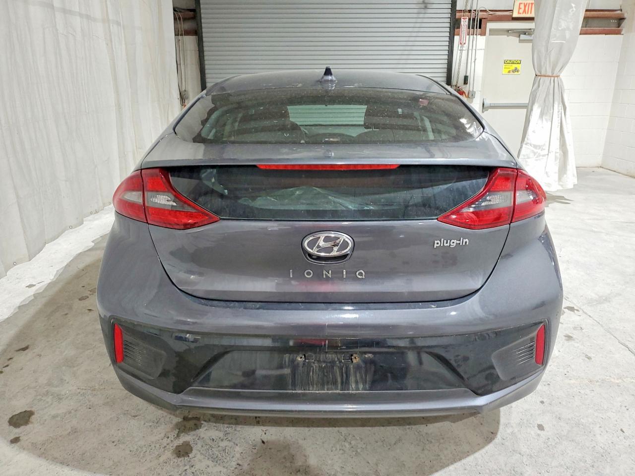 2019 Hyundai Ioniq Plug-In Hybrid Base - Image 6