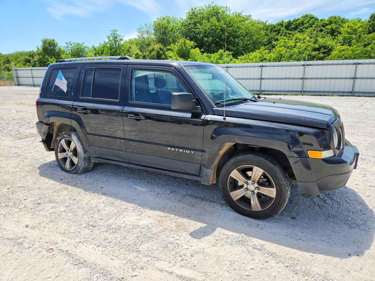 2017 Jeep Patriot Latitude - Image 4
