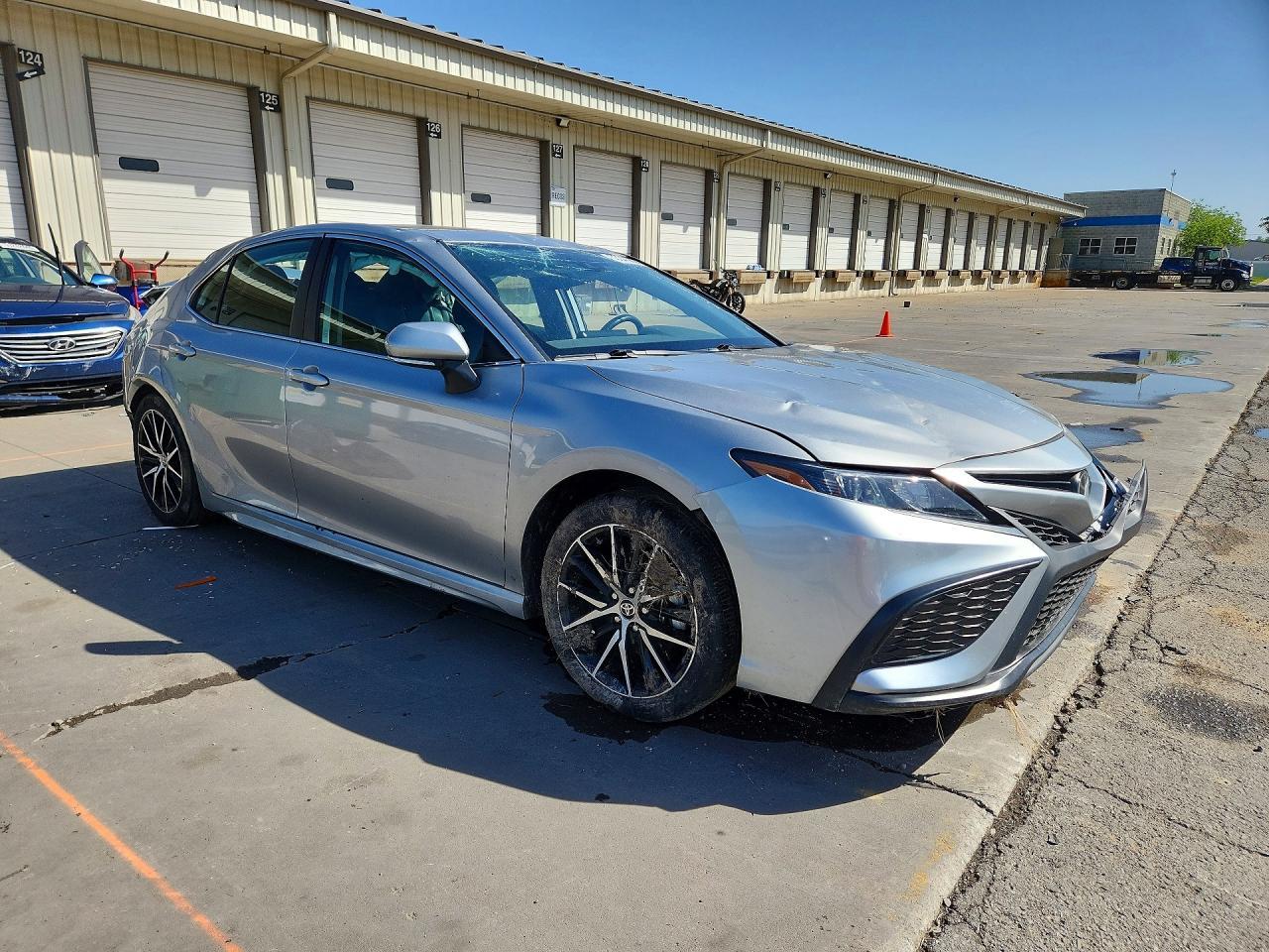 2023 Toyota Camry Se - Фото 4