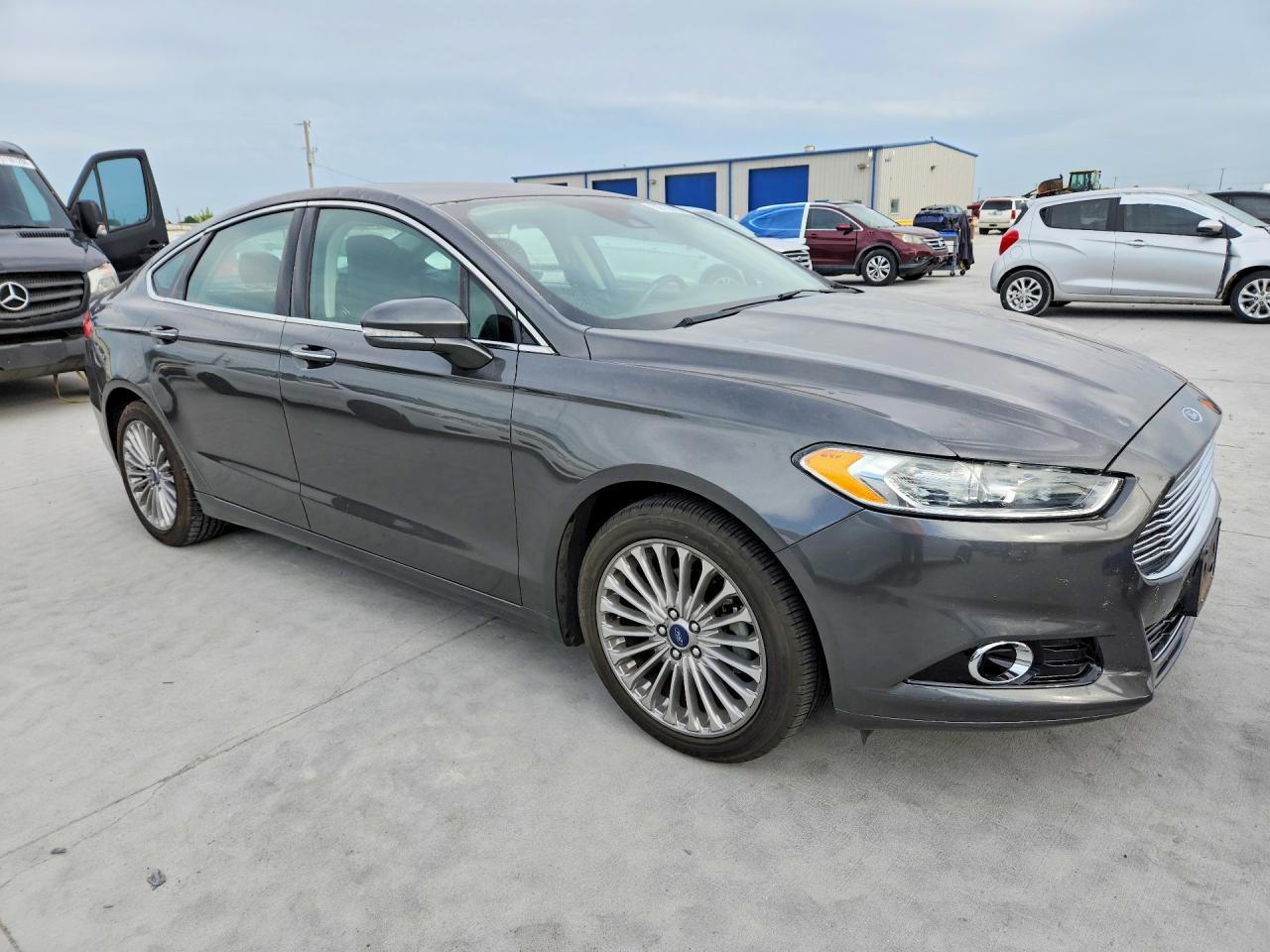 2016 Ford Fusion Titanium - Фото 4