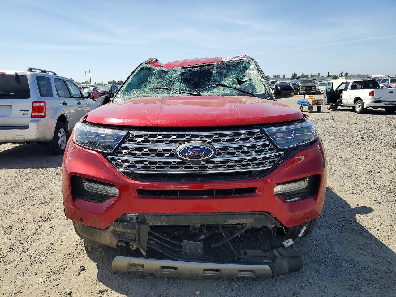 2020 Ford Explorer Limited - Image 5