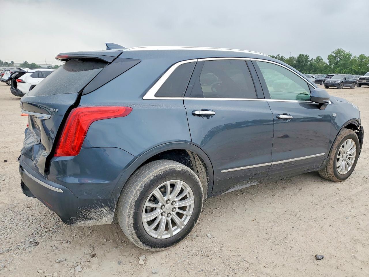 2019 Cadillac Xt5 - Image 3