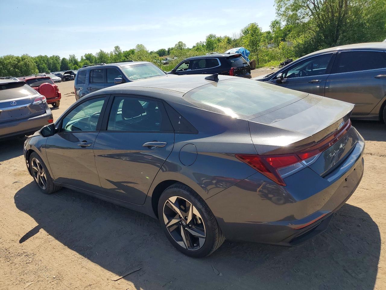 2023 Hyundai Elantra Sel - Image 2