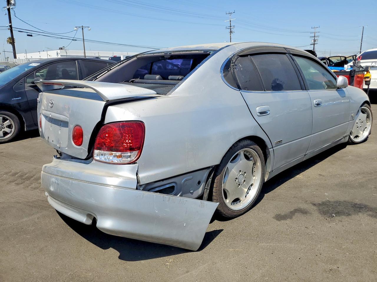 1998 Toyota Aristo - Image 3