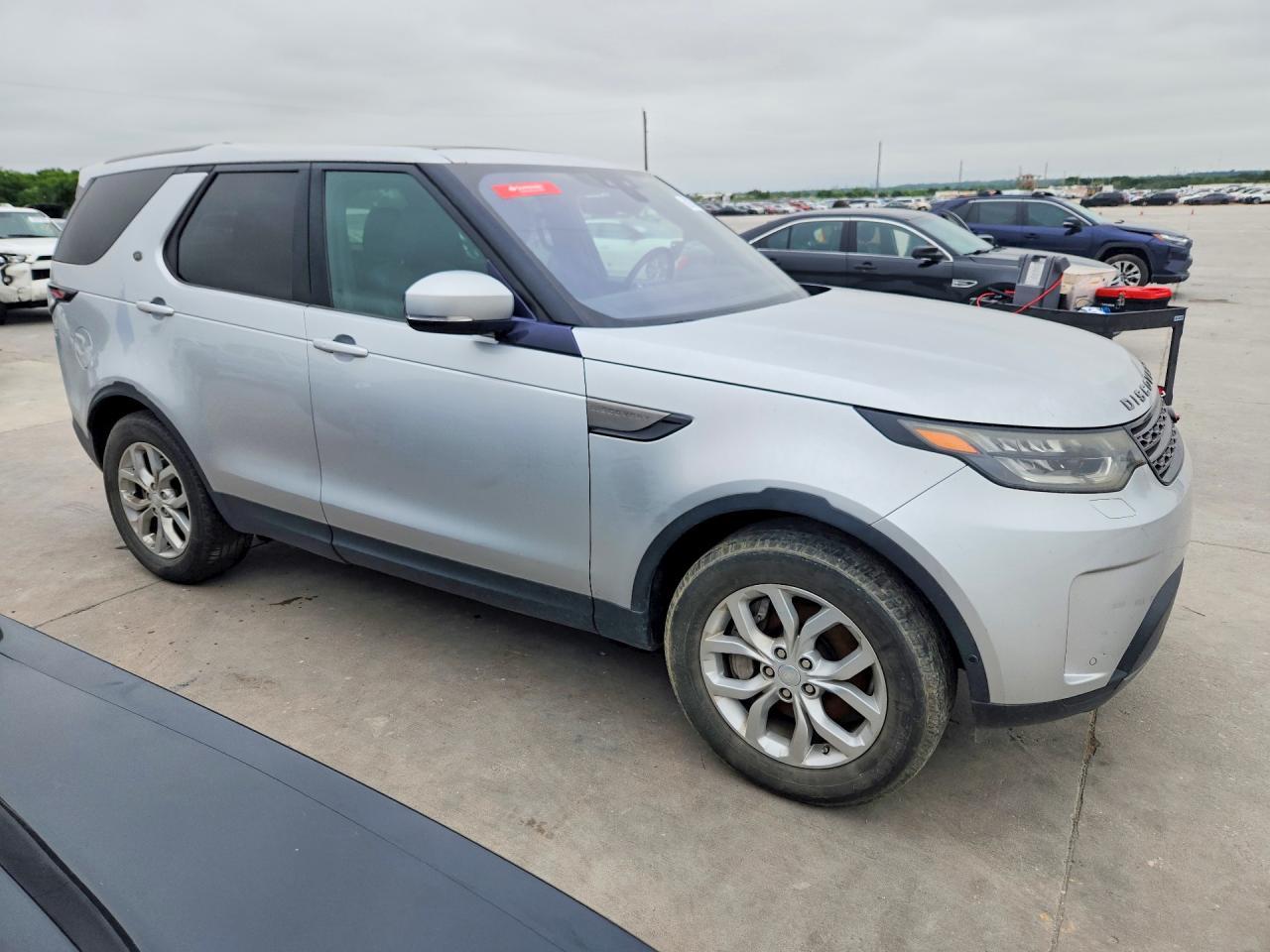2019 Land Rover Discovery Se - Фото 4