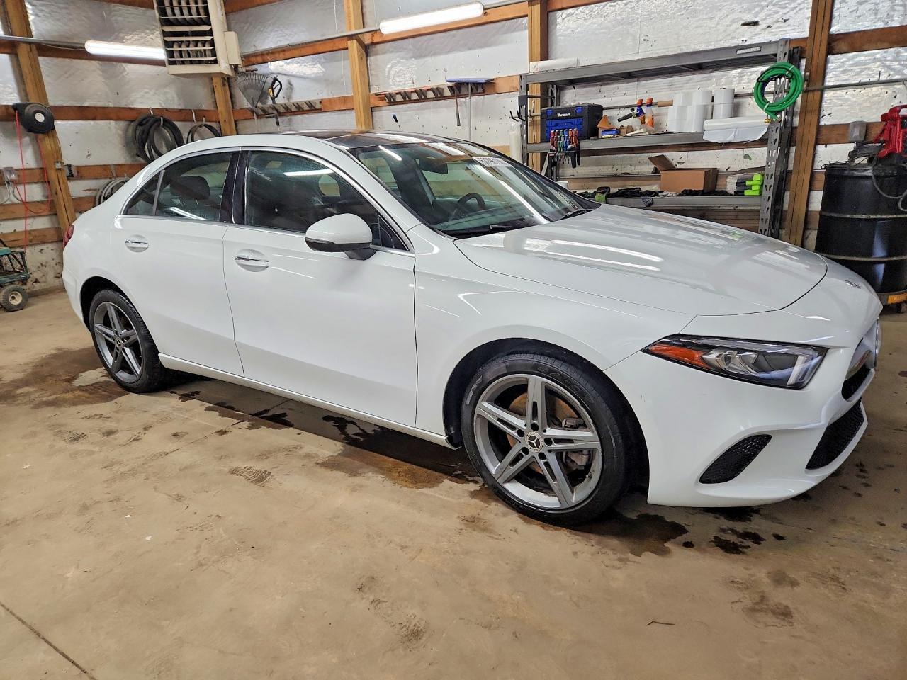 2019 Mercedes-Benz A 220 - Image 4