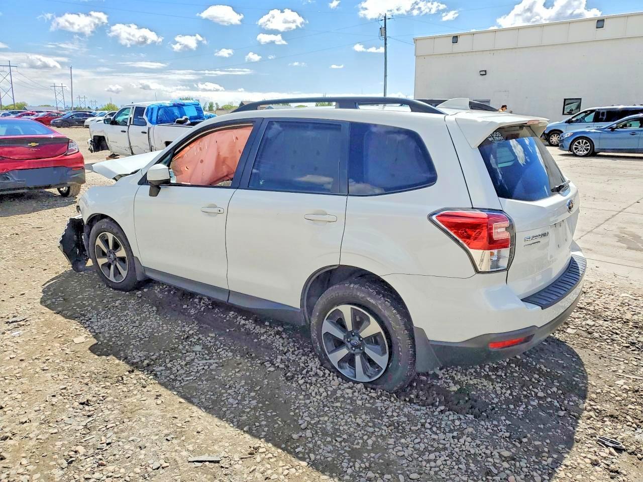 2018 Subaru Forester 2.5I Premium - Фото 2