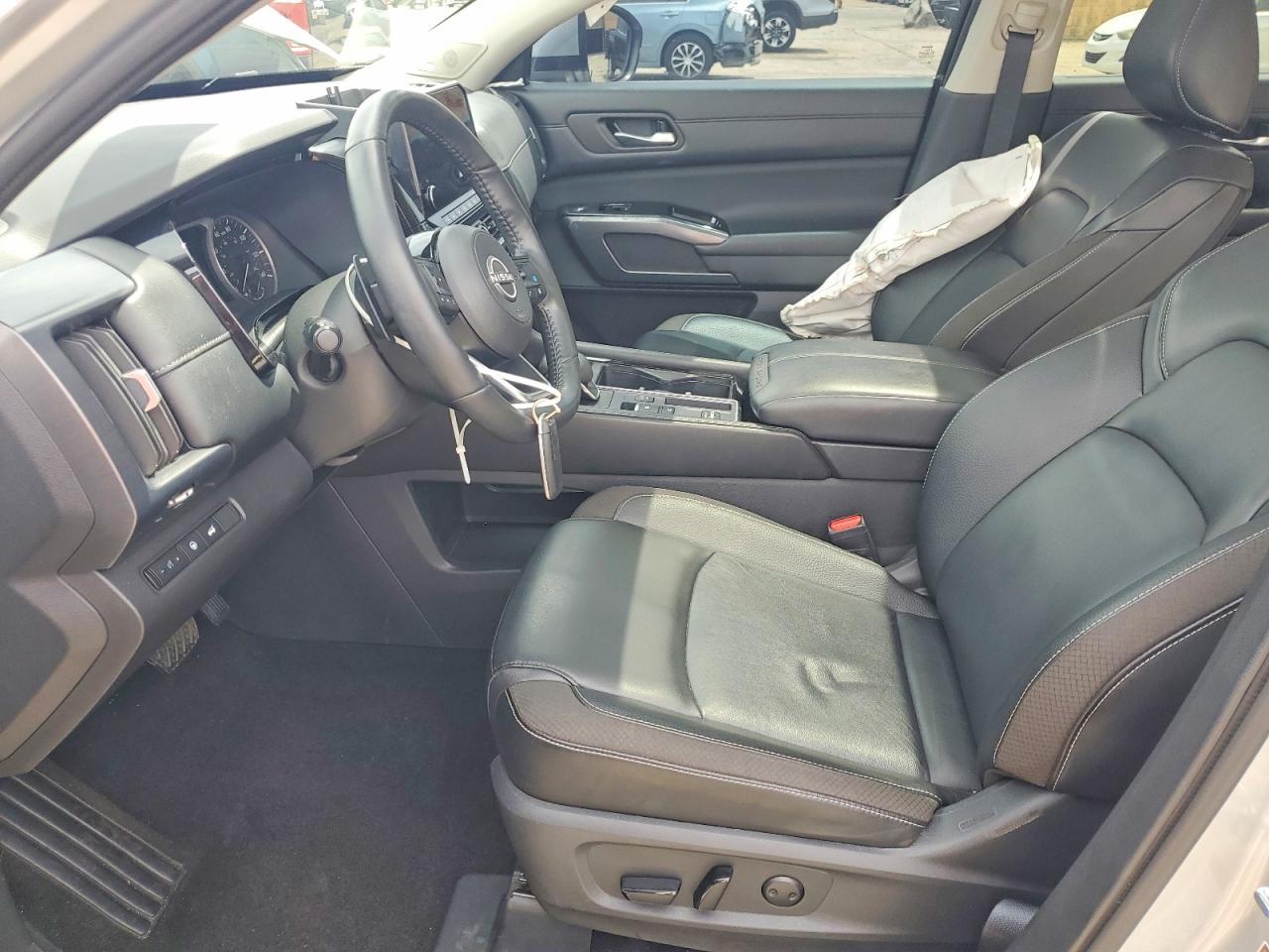 2024 Nissan Pathfinder Sl - Фото 7