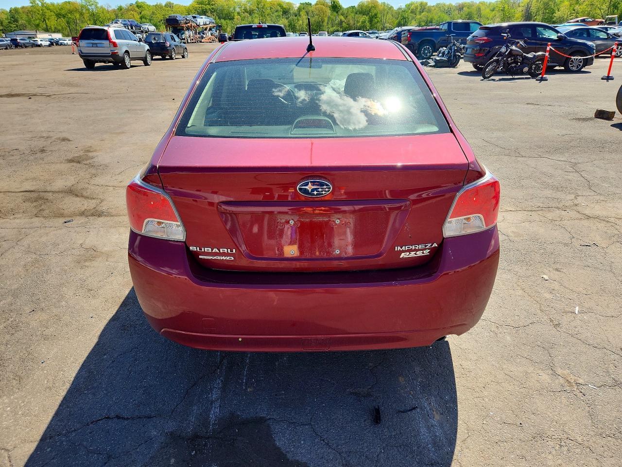 2014 Subaru Impreza Premium - Фото 6