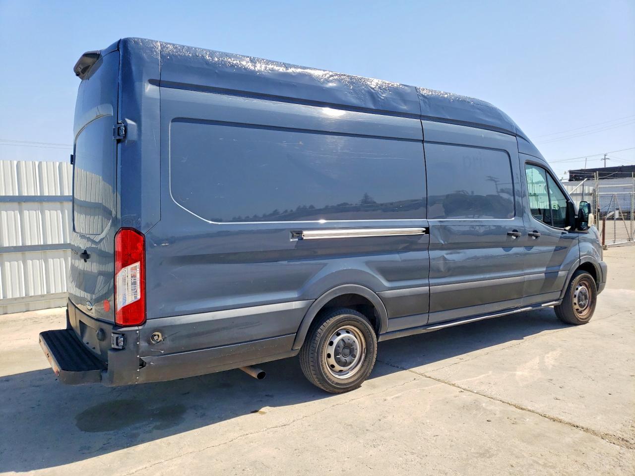 2020 Ford Transit T-250 - Фото 3