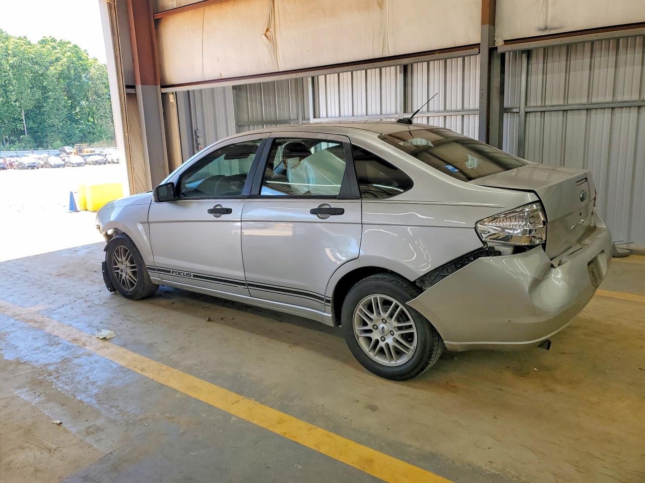 2009 Ford Focus Se - Фото 2