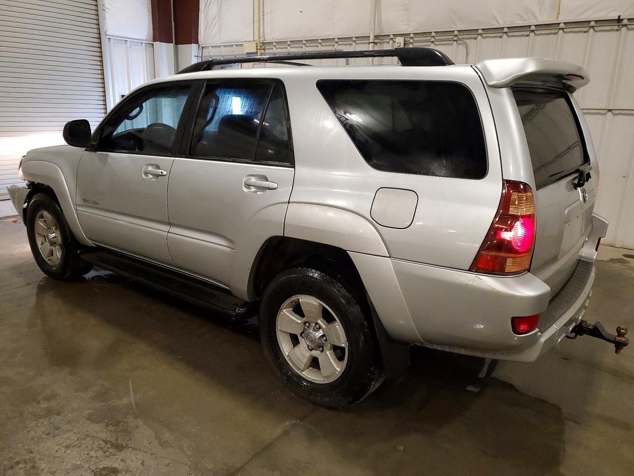 2005 Toyota 4Runner Sr5 - Image 2