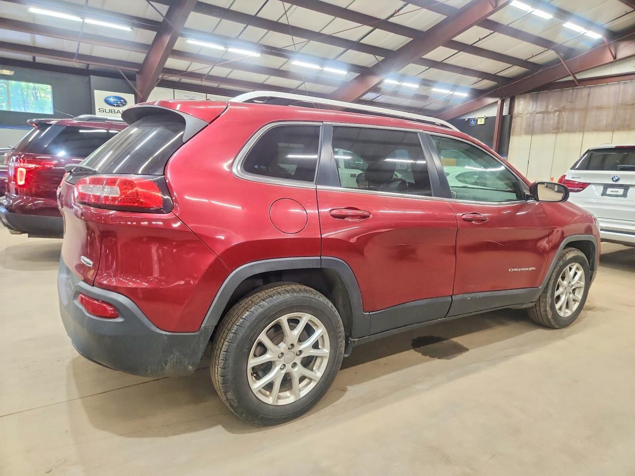 2015 Jeep Cherokee Latitude - Image 3