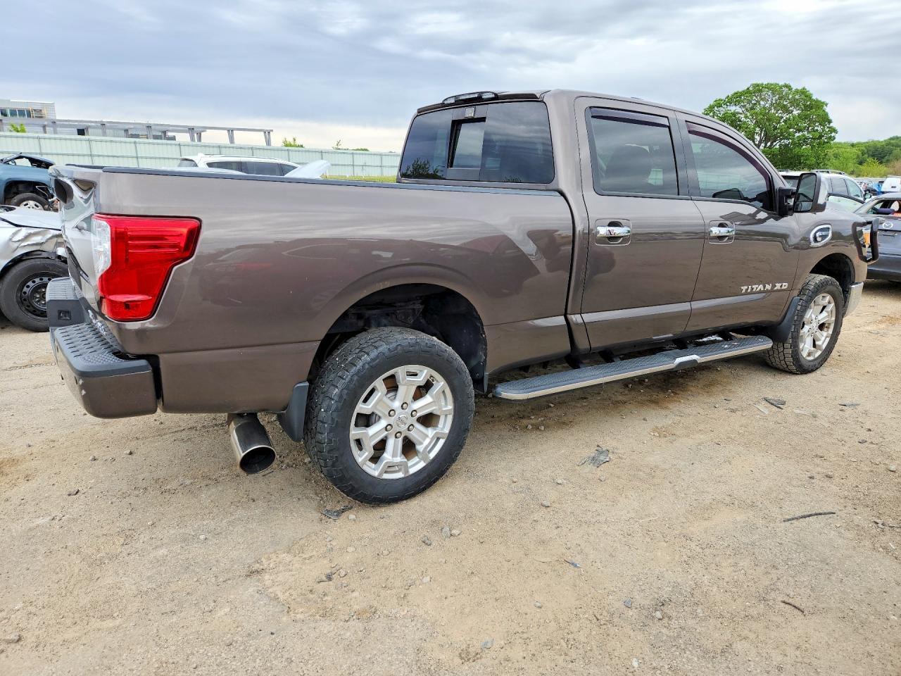 2016 Nissan Titan Xd S - Фото 3