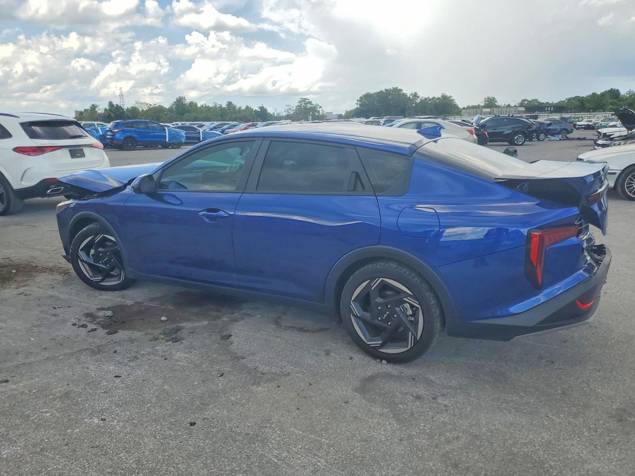 2025 Kia K4 Ex - Image 2