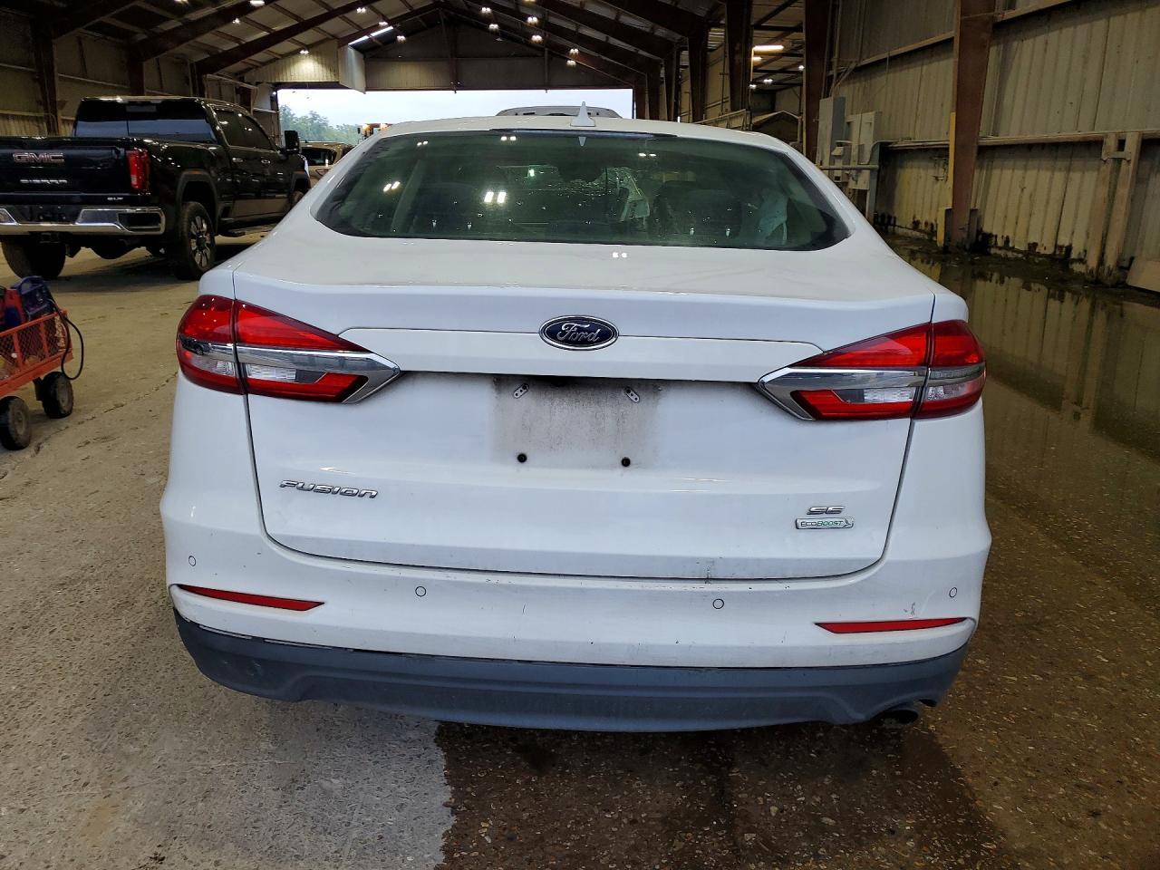 2019 Ford Fusion Se - Фото 6