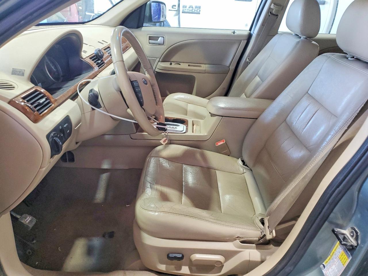 2007 Ford Five Hundred Sel - Image 7
