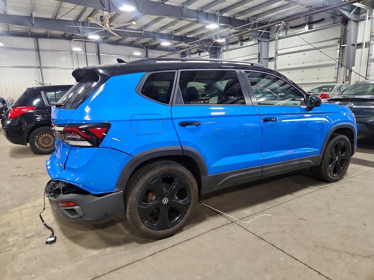 2025 Volkswagen Taos Se Black - Фото 3