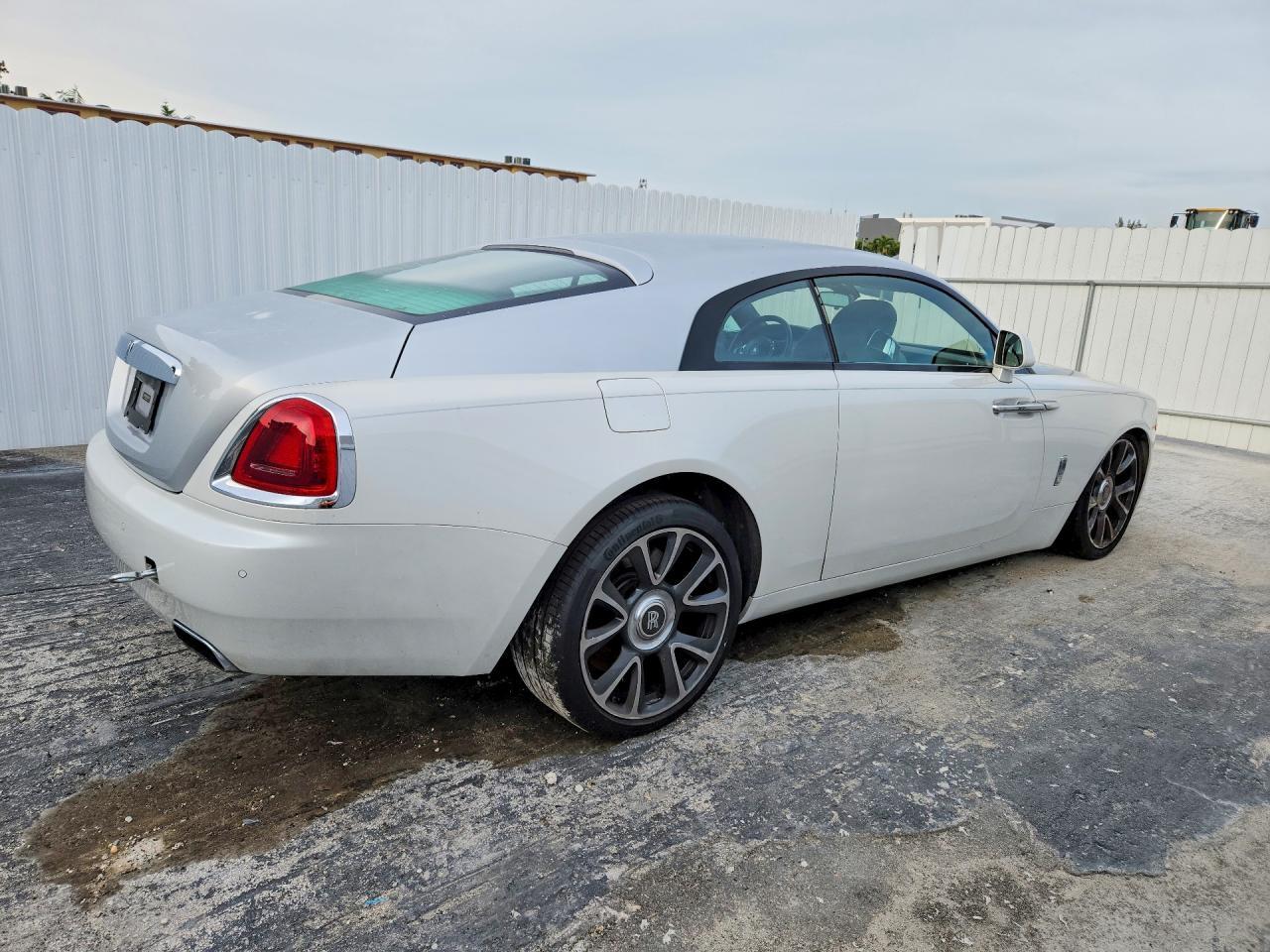 2017 Rolls-Royce Wraith - Фото 3