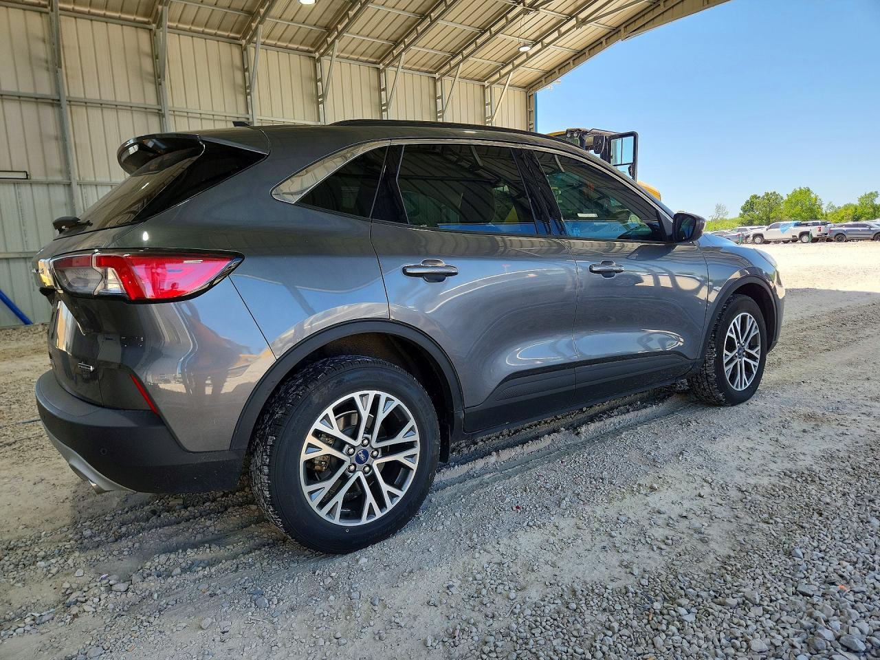 2021 Ford Escape Sel - Image 3