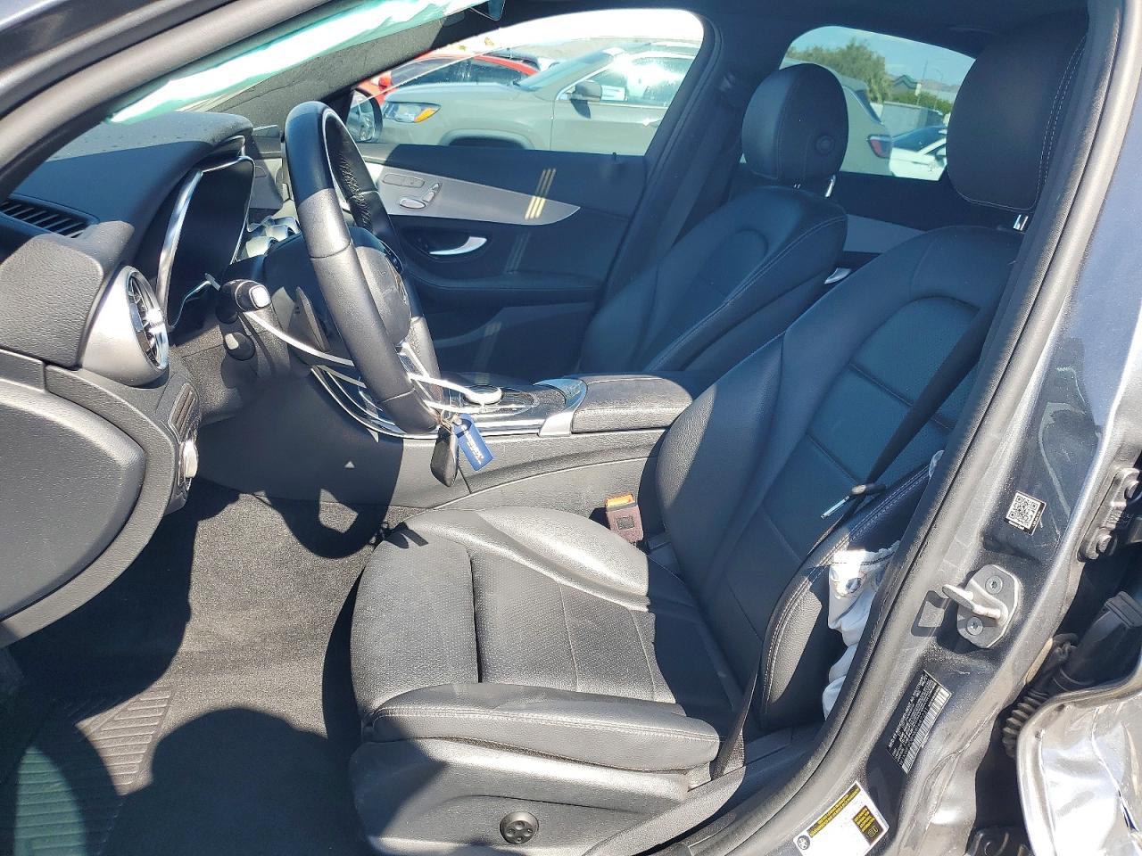2021 Mercedes-Benz C 300 - Фото 7
