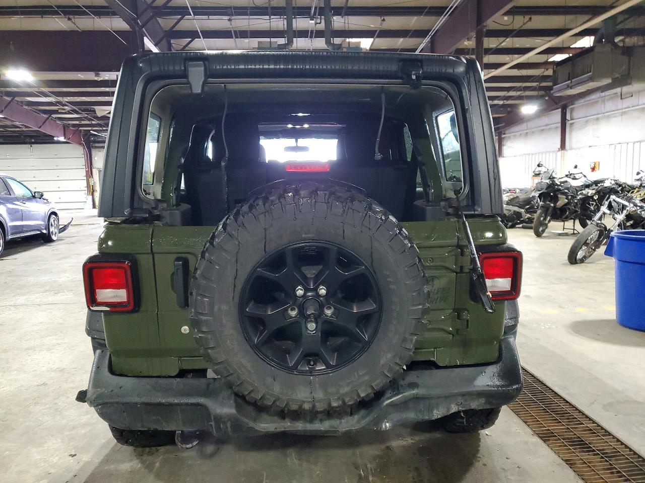 2021 Jeep Wrangler Unlimited Willys Sport 4X4 - Фото 6