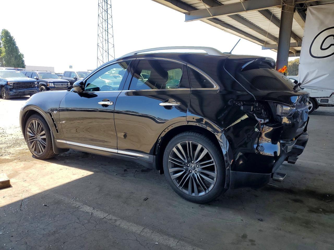 2017 Infiniti Qx70 Base - Фото 2