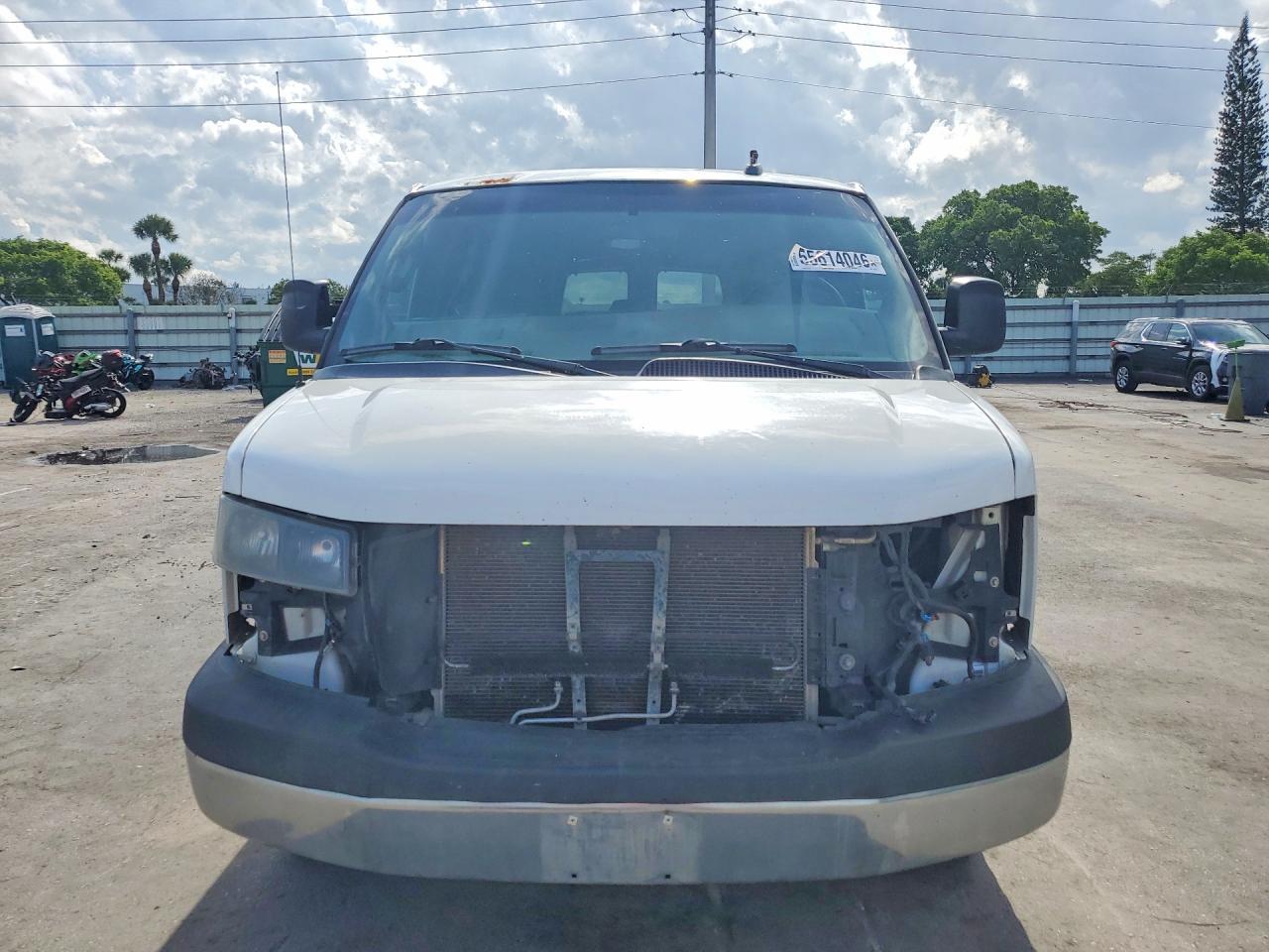2018 Chevrolet Express G3500 Lt - Фото 5