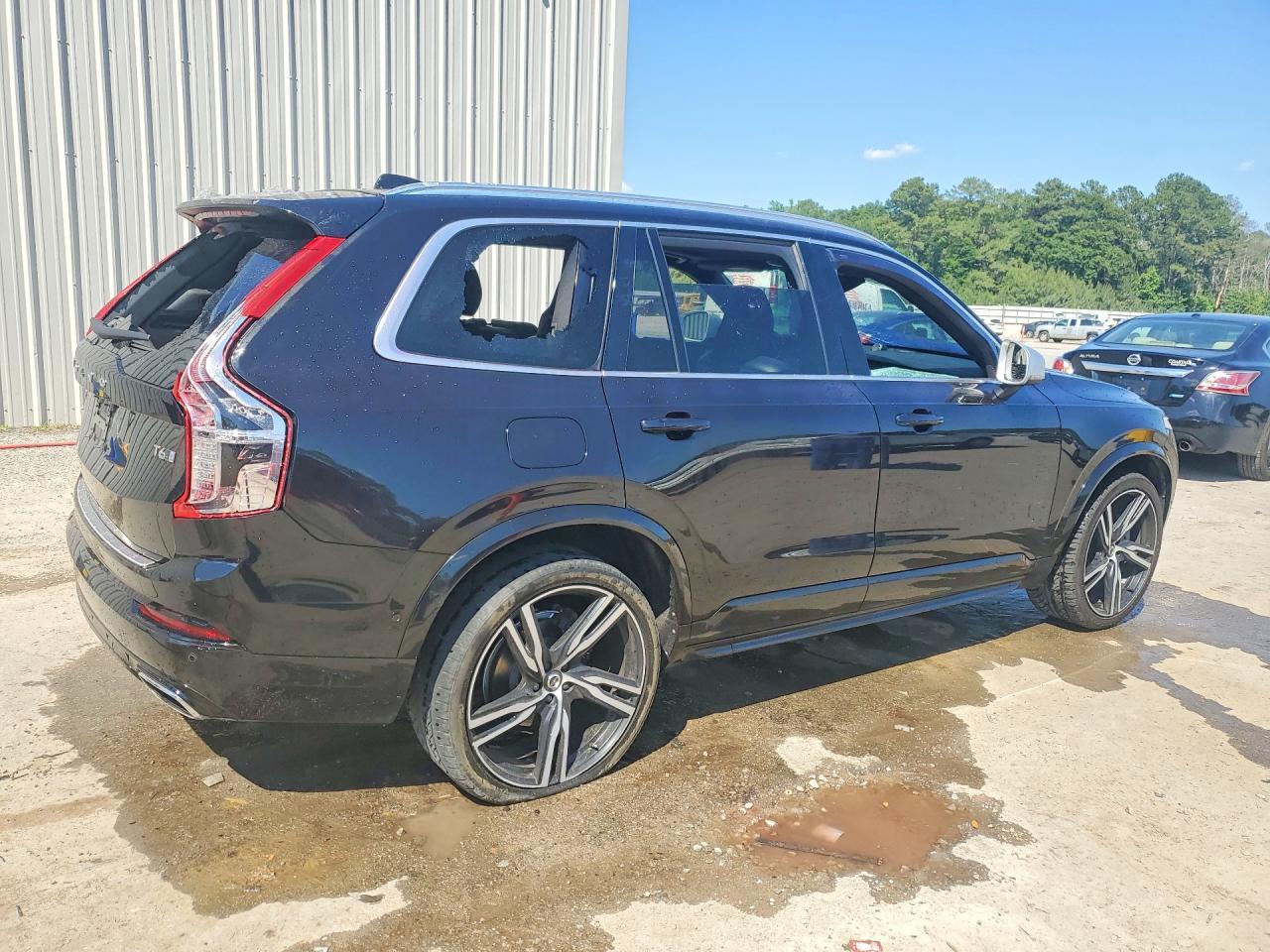 2016 Volvo Xc90 T6 - Image 3