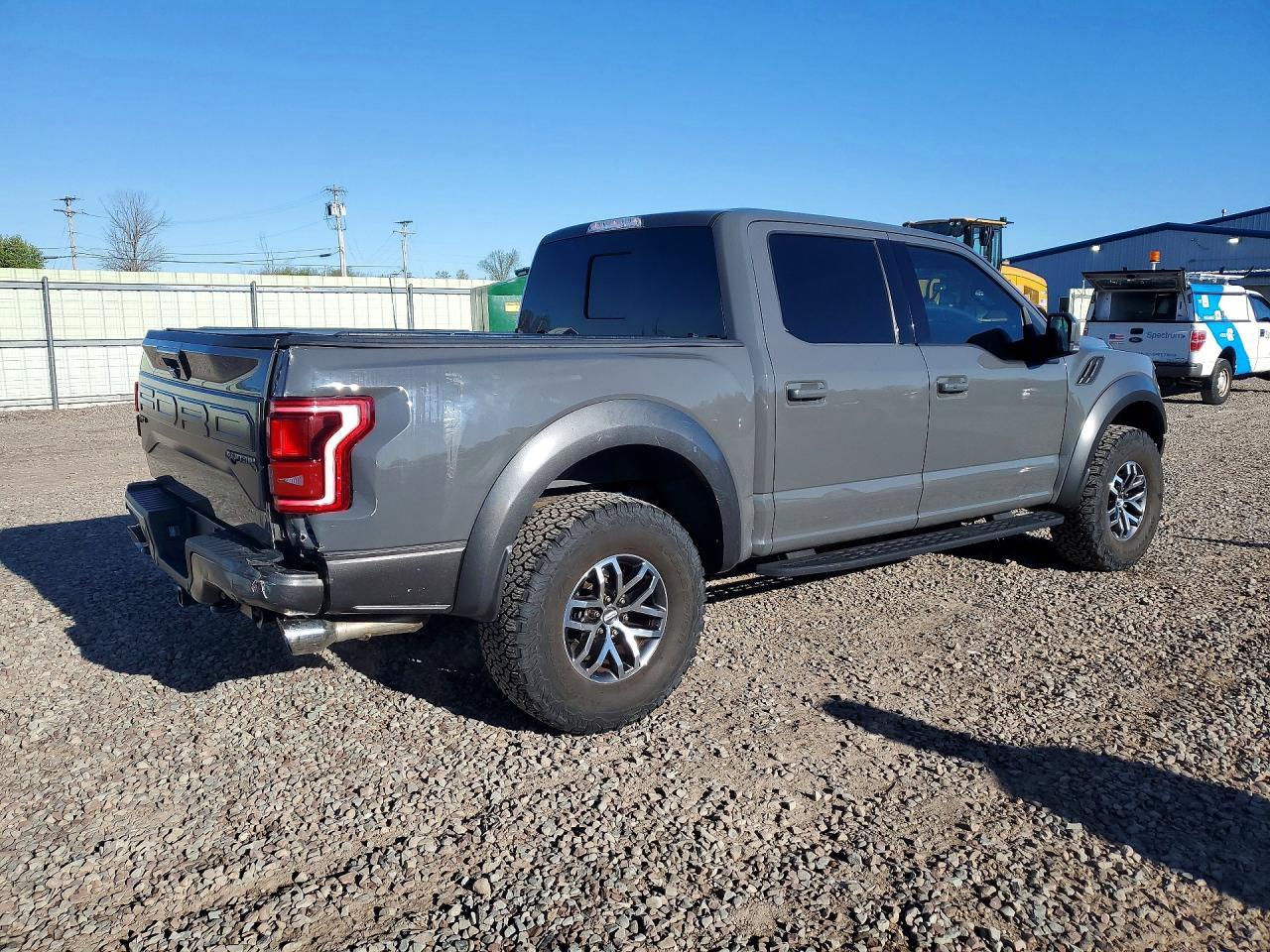 2018 Ford F150 Raptor - Image 3