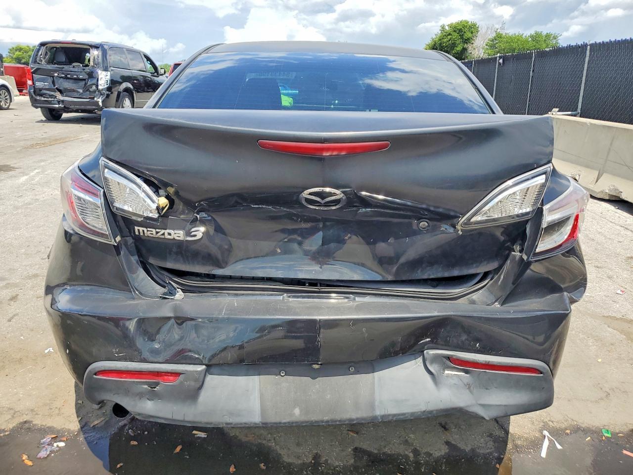 2010 Mazda 3 I - Фото 6