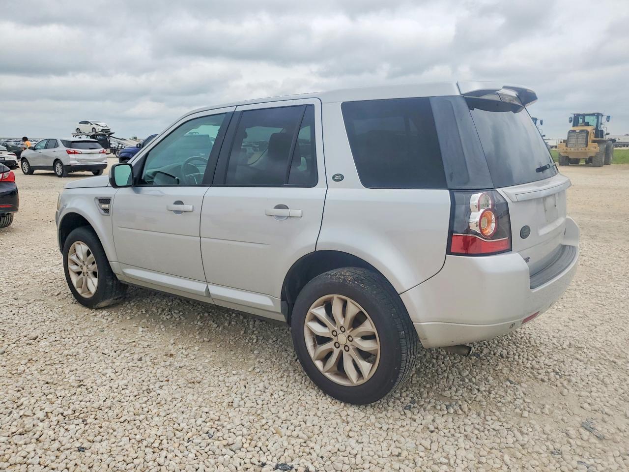 2015 Land Rover Lr2 Base - Фото 2