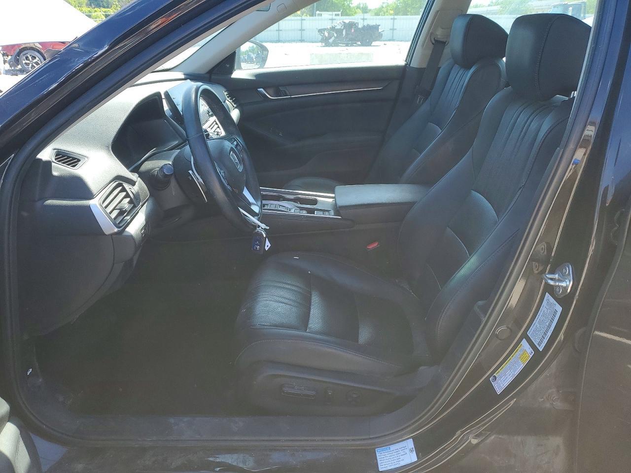 2018 Honda Accord Hybrid Exl - Image 7