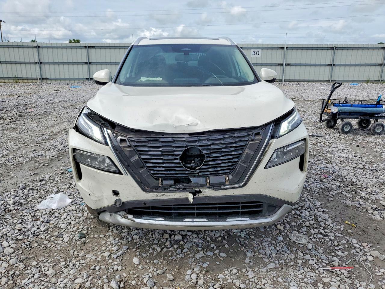 2023 Nissan Rogue Platinum - Фото 5