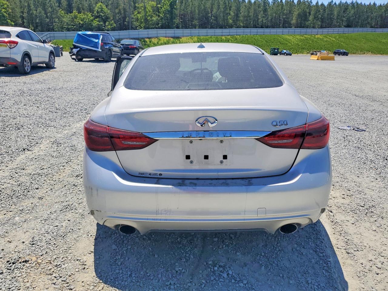 2020 Infiniti Q50 3.0T Luxe - Фото 6