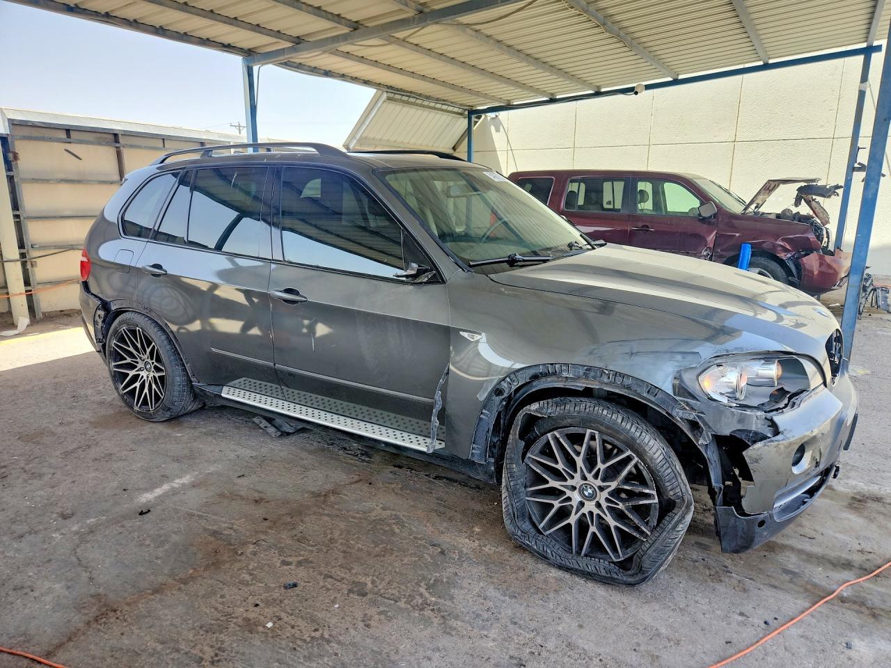 2008 BMW X5 4.8I - Image 4