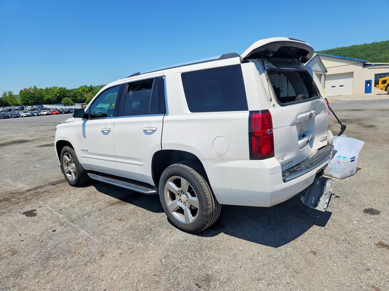 2019 Chevrolet Tahoe K1500 Premier - Фото 2