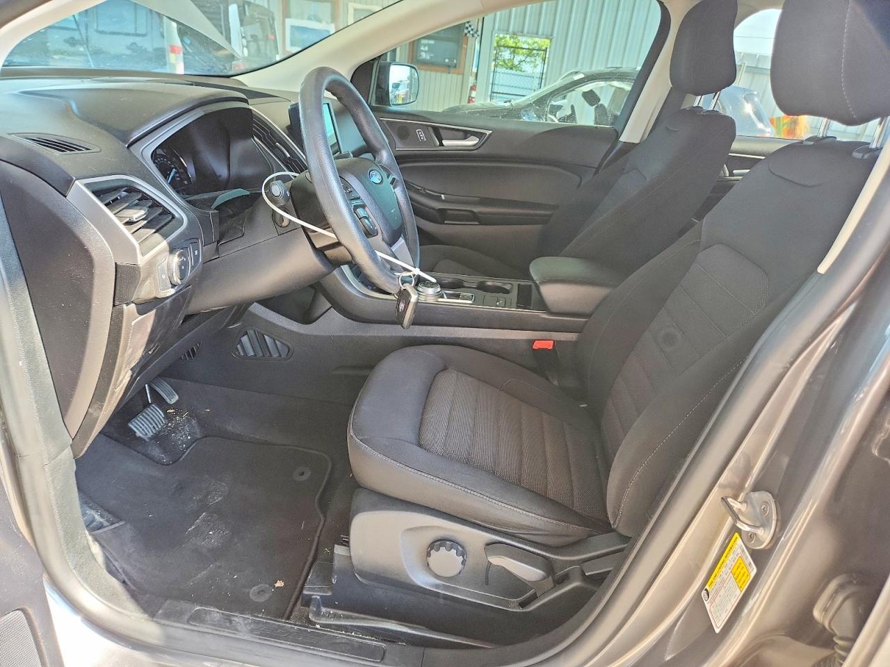 2022 Ford Edge Se - Фото 7