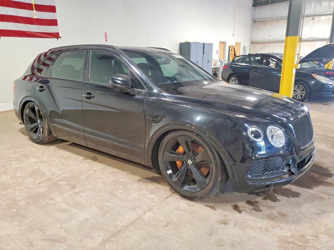 2019 Bentley Bentayga - Фото 4