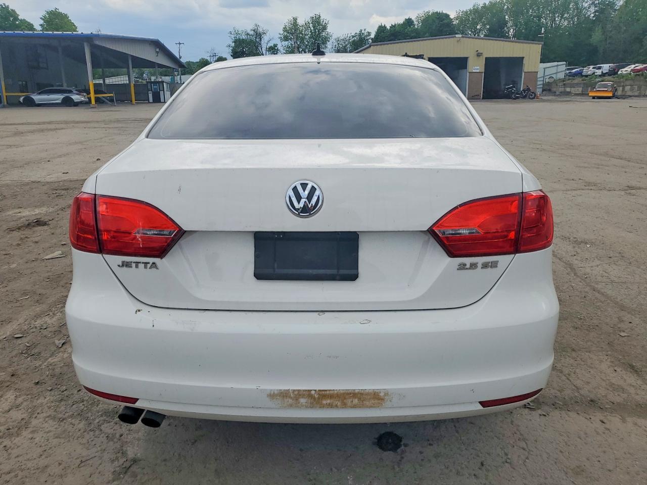 2011 Volkswagen Jetta Se - Фото 6