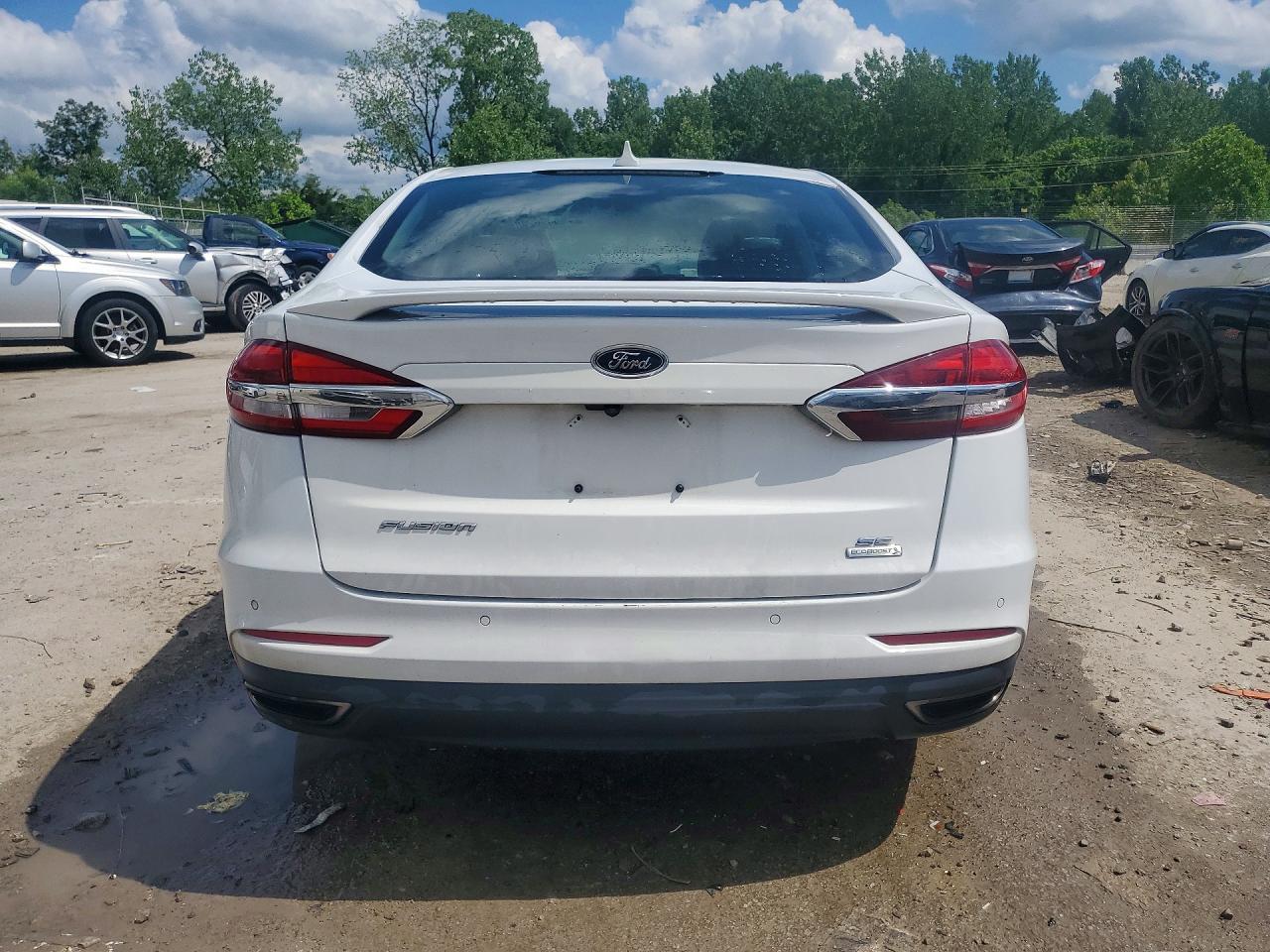 2019 Ford Fusion Se - Фото 6