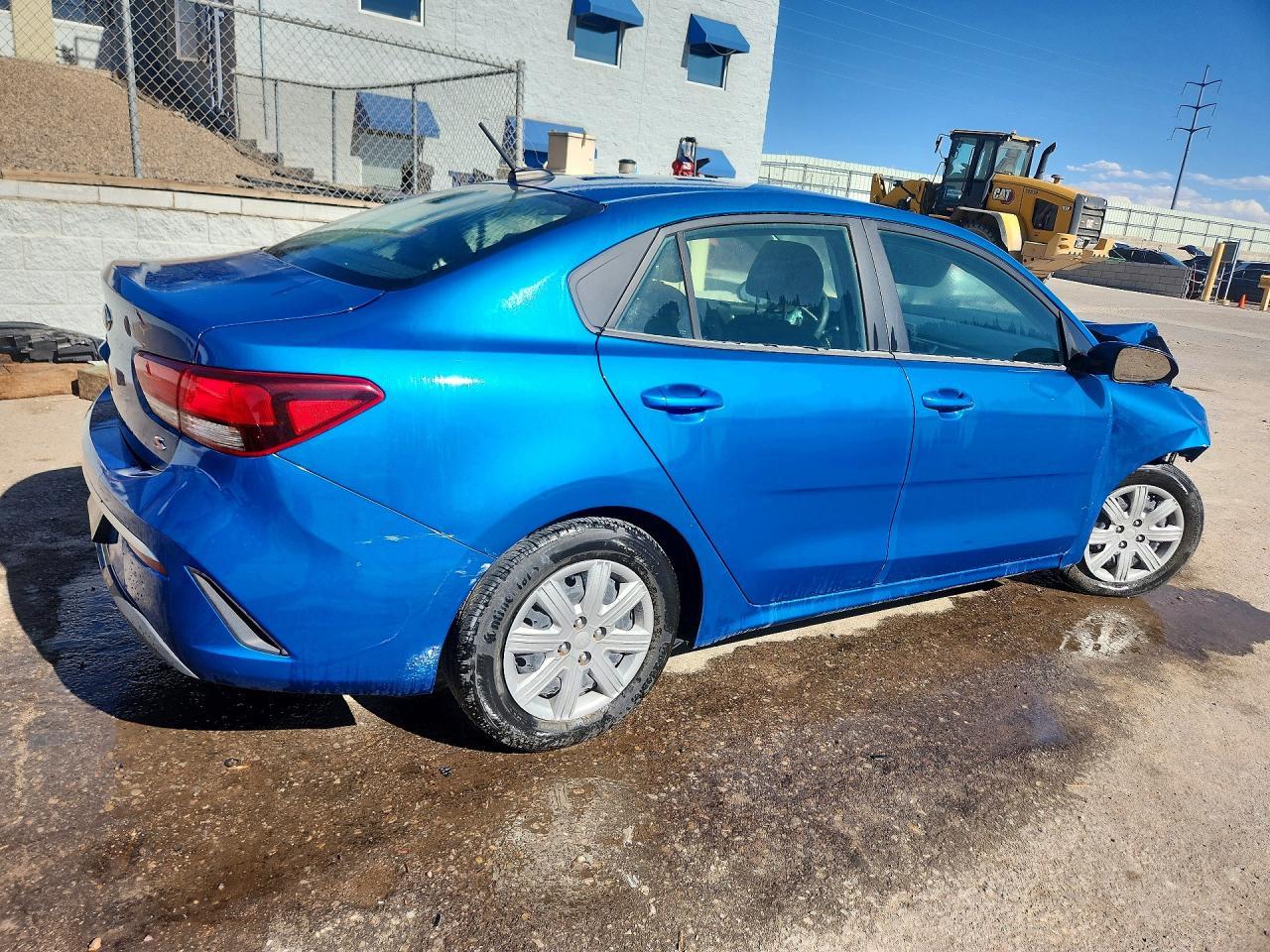 2021 Kia Rio S - Фото 3