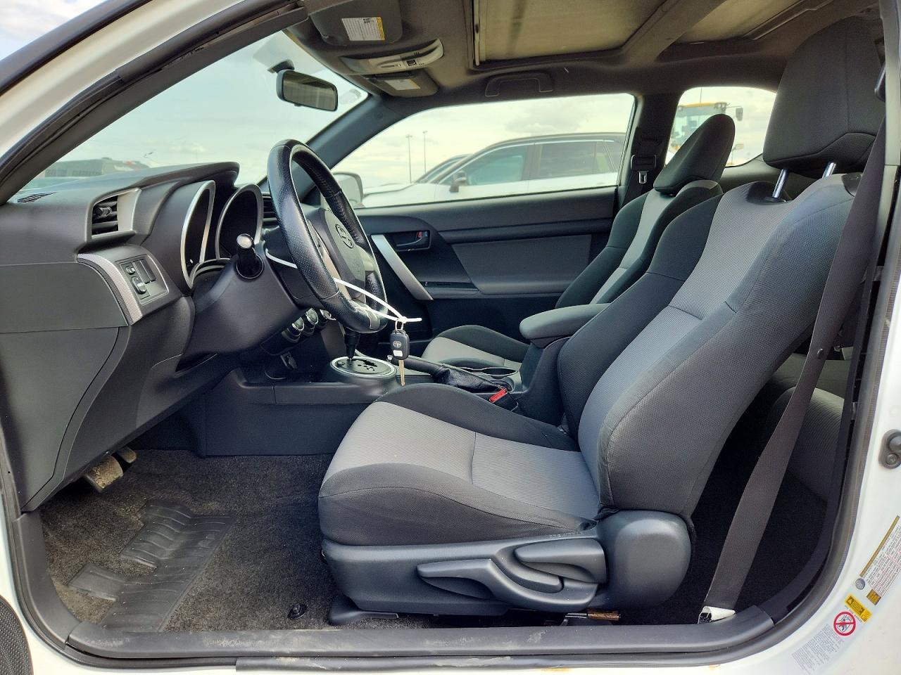 2014 Toyota Scion Tc - Фото 7